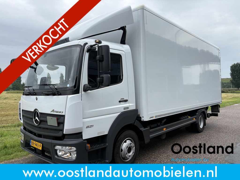 Mercedes-Benz Atego 821 BL Euro6 Automaat Bakwagen / 3 zitplaatsen / Laadklep / Automaat / Cruise / Airco / 10.800 KM !!