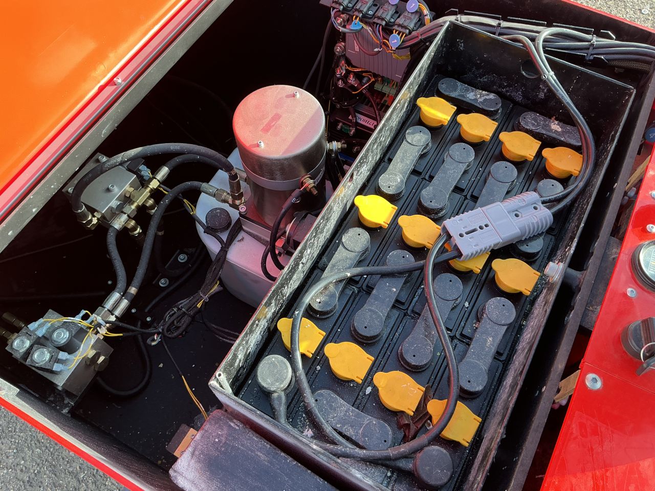 Heli vrijdragende stapelaar met draagdoorn bjr 2020