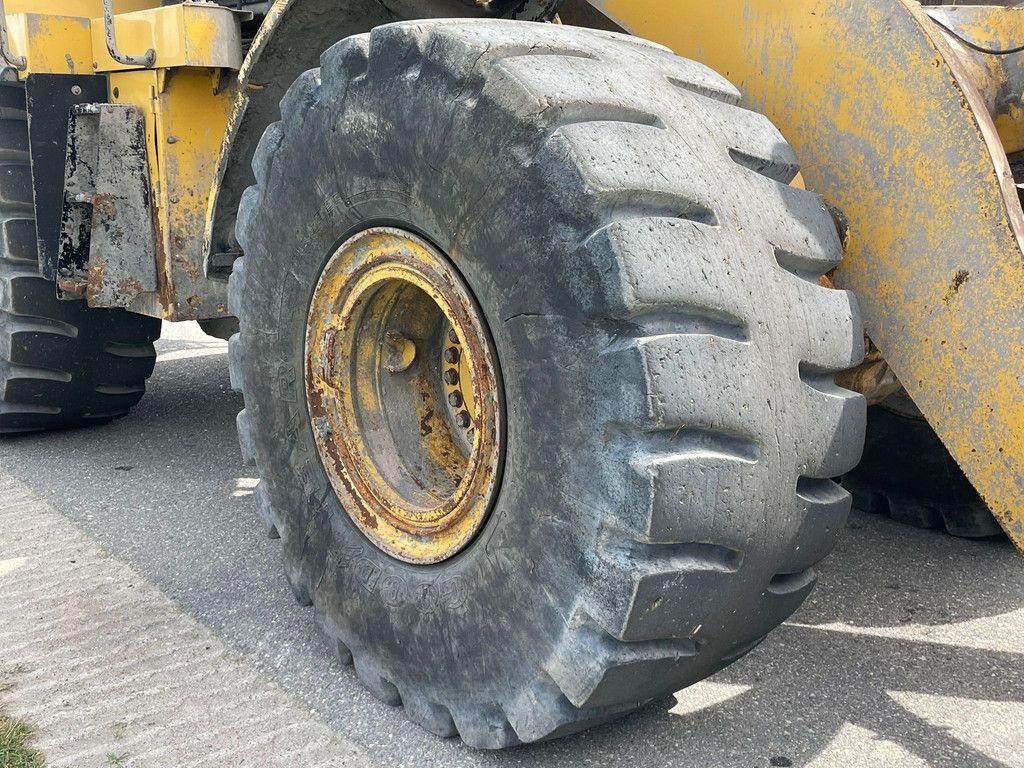 Caterpillar 966M