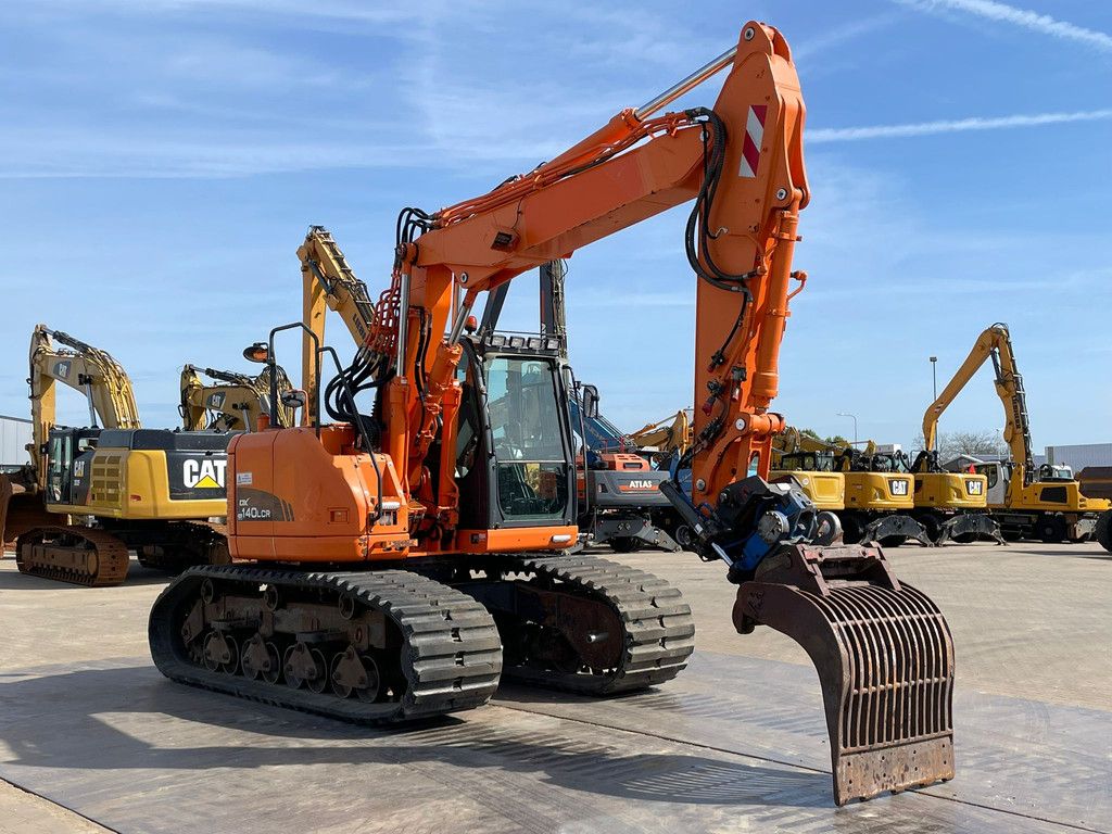 Doosan DX140LCR
