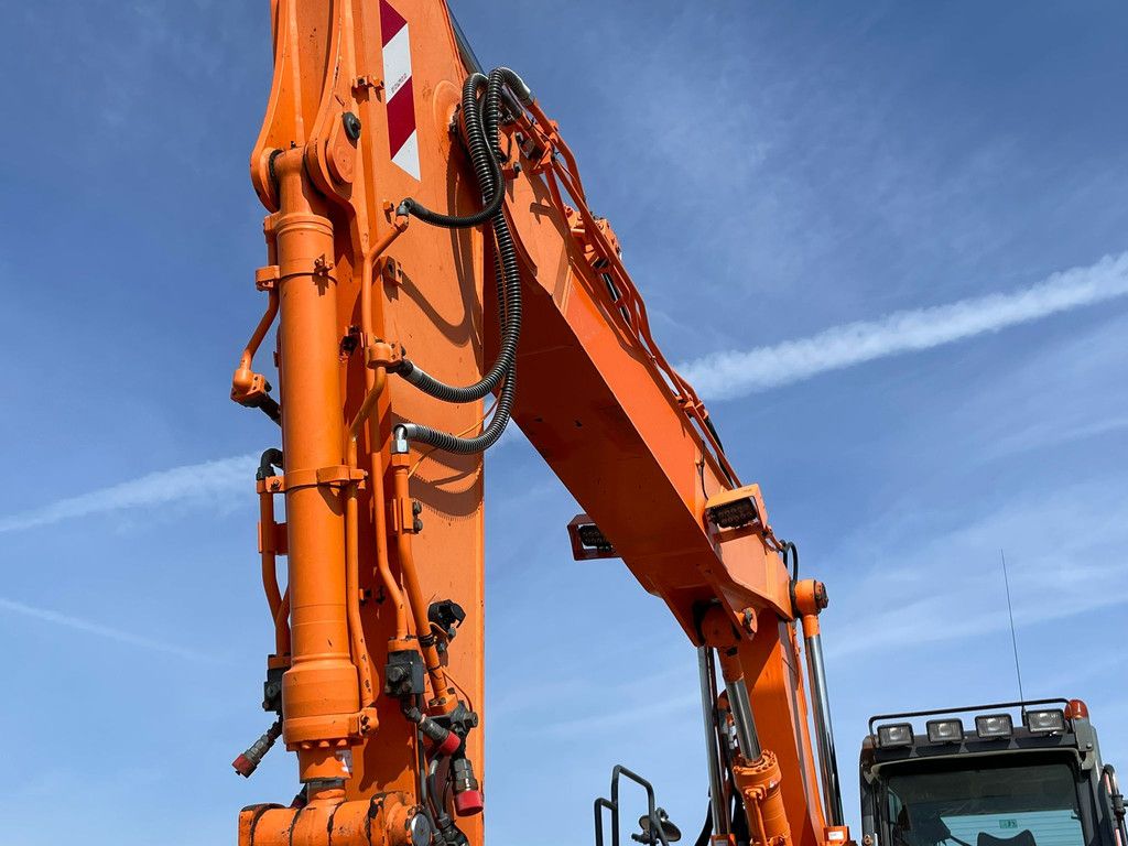 Doosan DX140LCR