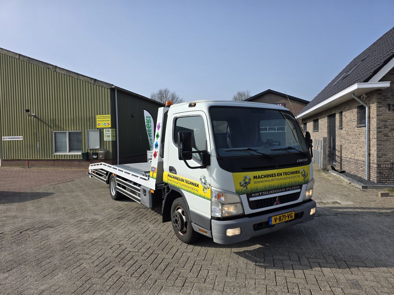 Mitsubishi fuso canter oprijwagen