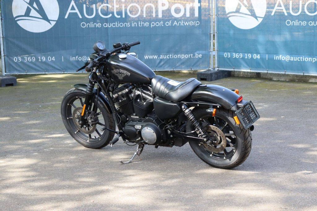 Motorcycle Harley-Davidson Sportster XL883 Iron Petrol 2017