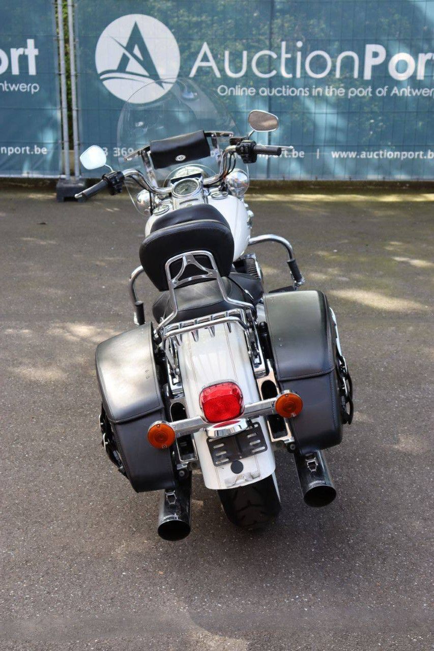 Motorcycle Harley-Davidson Road King Classic Touring Petrol 2014