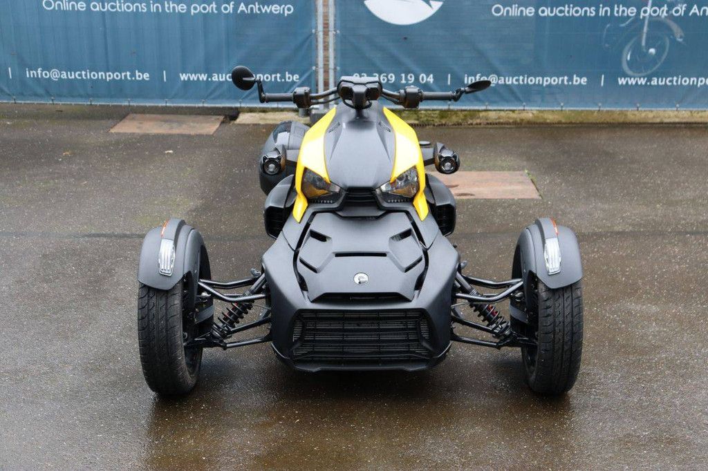 Spider BRP CAN-AM Ryker 900 Petrol 2024 (Margin)