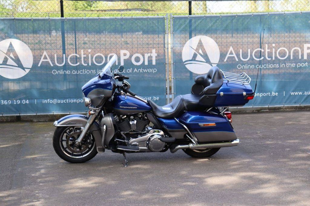 Motorcycle Harley-Davidson Electra Glide Ultra Petrol 2017
