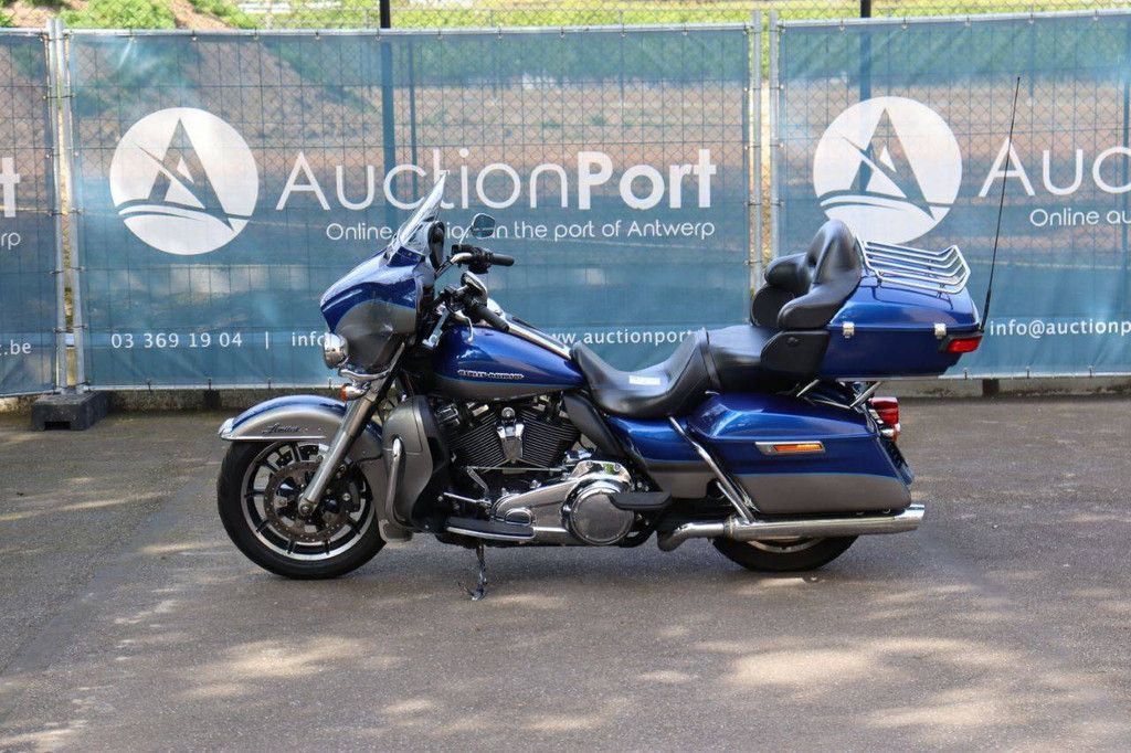 Motorcycle Harley-Davidson Electra Glide Ultra Petrol 2017