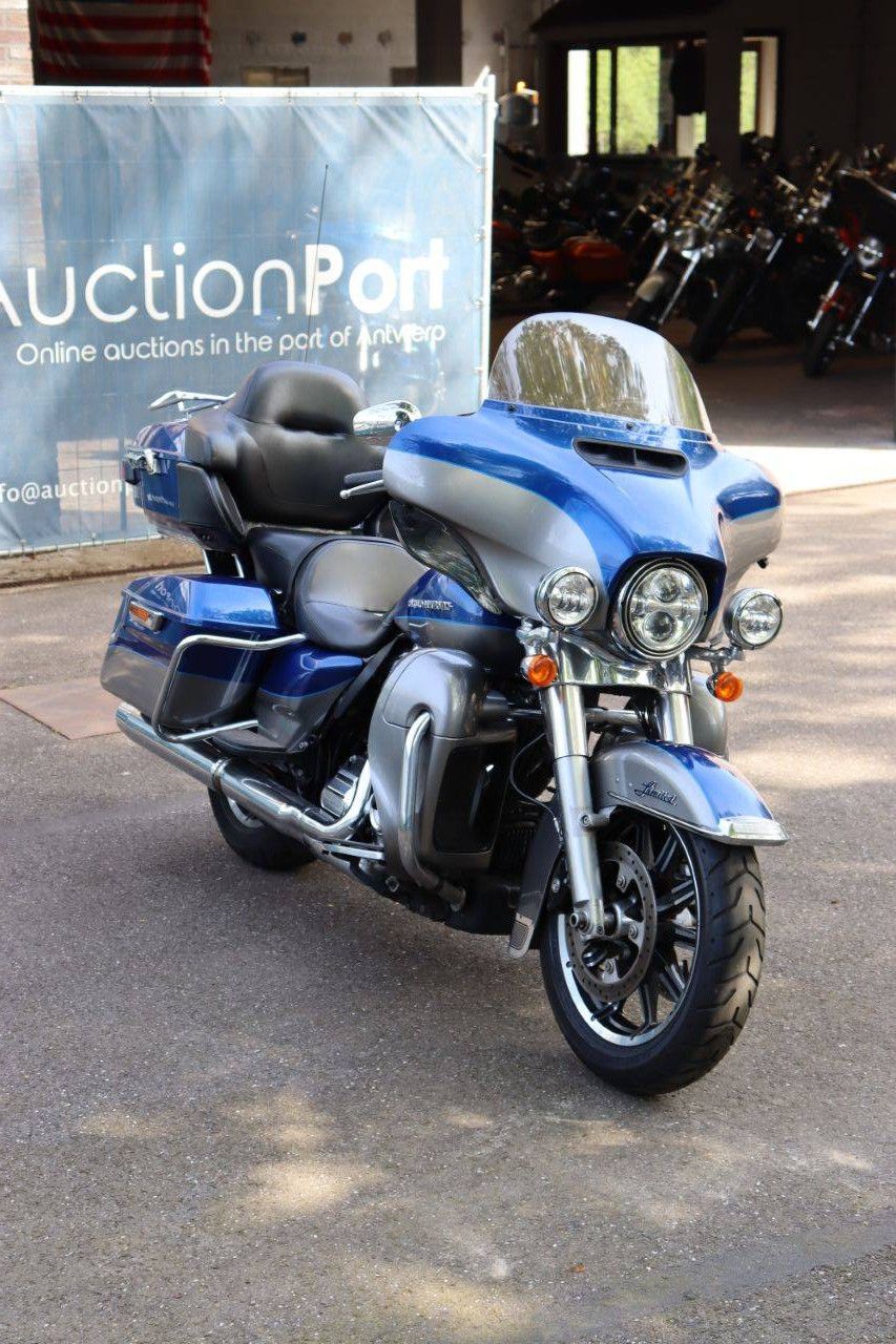 Motorcycle Harley-Davidson Electra Glide Ultra Petrol 2017