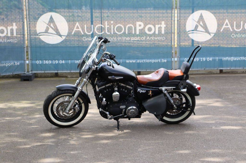 Harley-Davidson XL1200 Petrol Motorcycle 2014 (Margin)