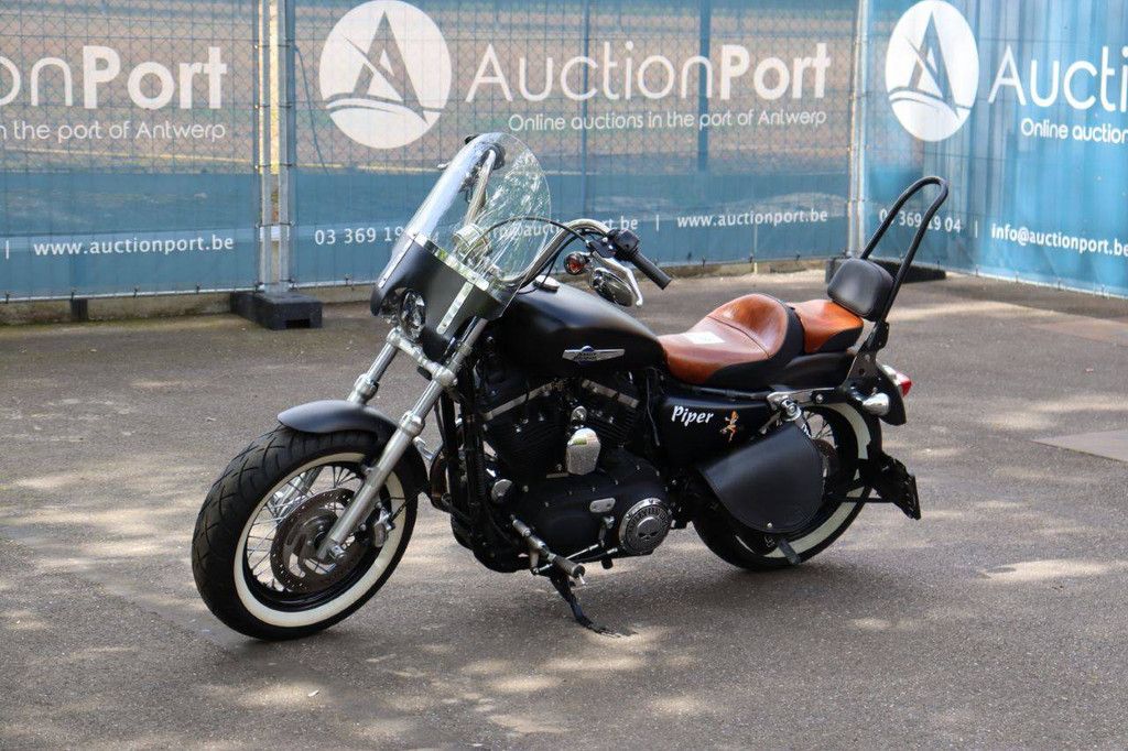 Harley-Davidson XL1200 Petrol Motorcycle 2014 (Margin)