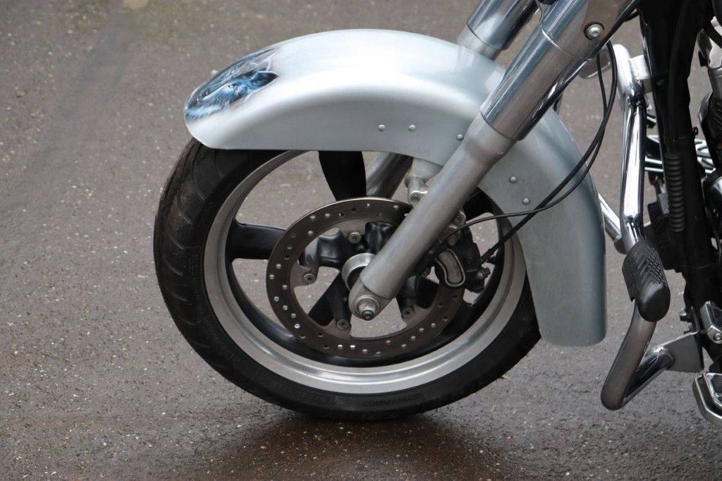 Motorcycle Harley Davidson Dyna Switchback Petrol 2011