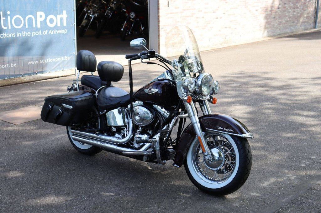 Harley-Davidson Softrail Deluxe Petrol Motorcycle 2005
