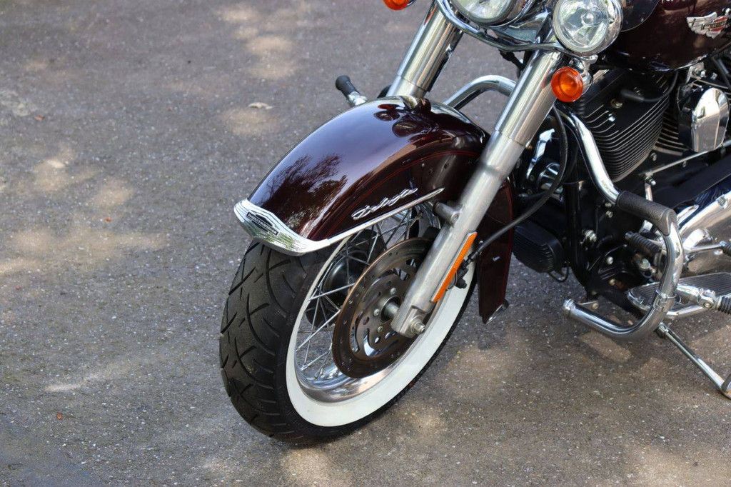 Harley-Davidson Softrail Deluxe Petrol Motorcycle 2005