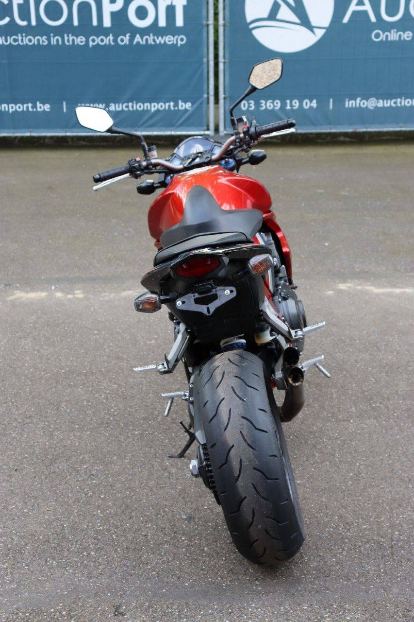 Motorrad Honda CBR1000 Benzin 2011 (Margin)