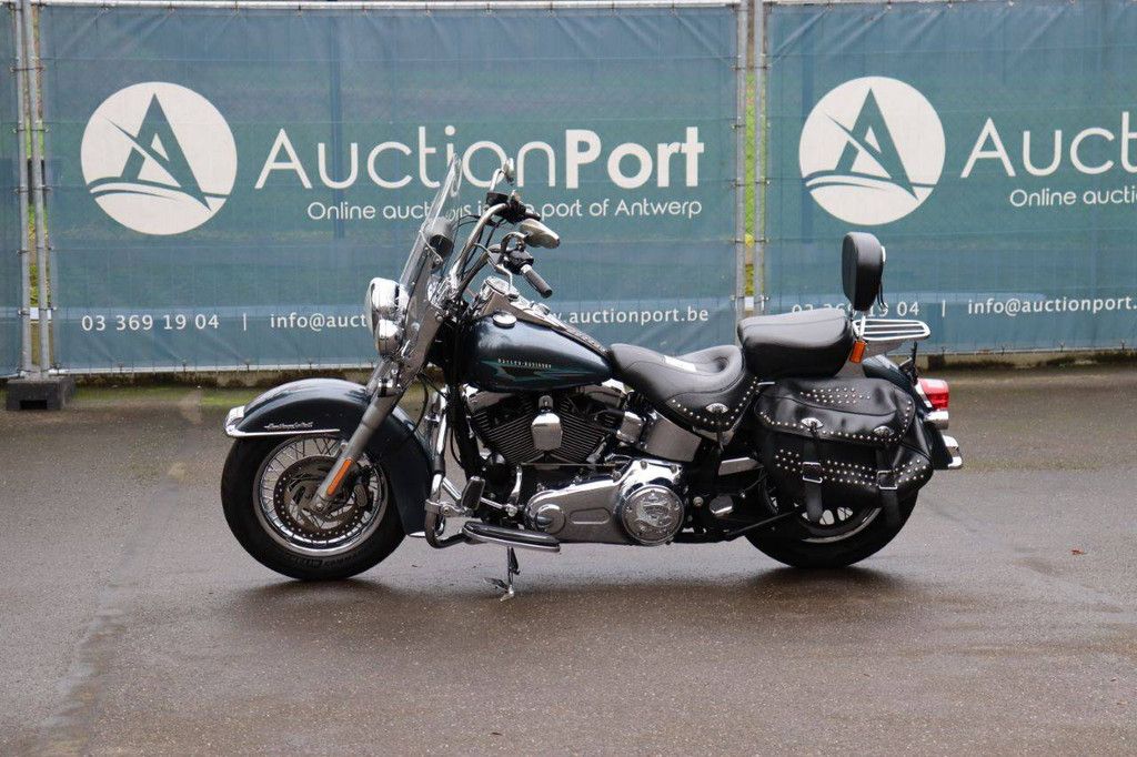 Motorcycle Harley Davidson Heritage Softail Classic Petrol 2015