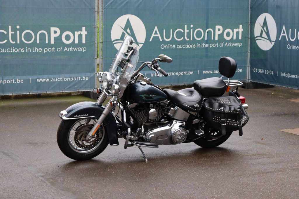 Motorcycle Harley Davidson Heritage Softail Classic Petrol 2015