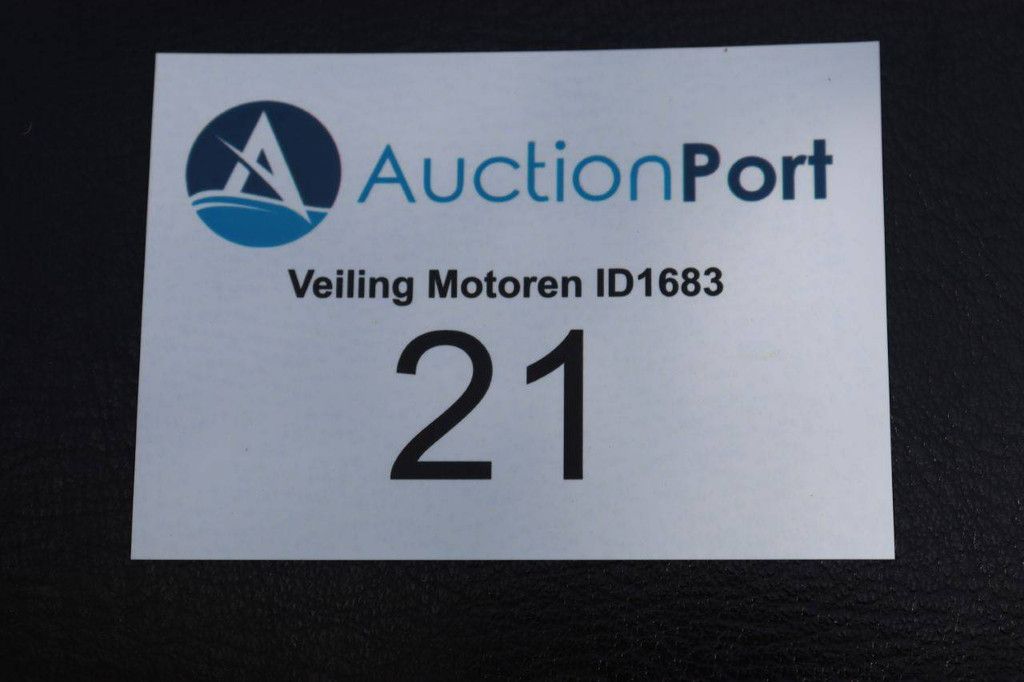 Honda Varadero 1000 Benzinmotorrad 1999 (Marge)