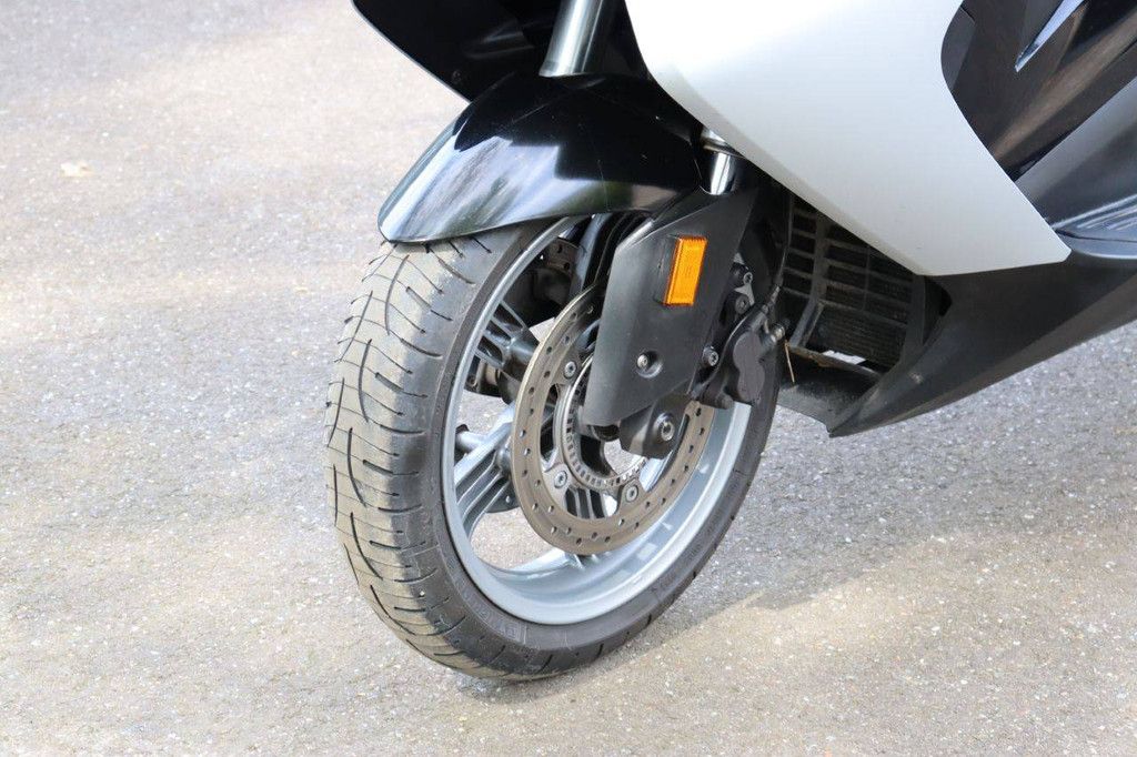 BMW C650GT Petrol Engine 2016 (Margin)