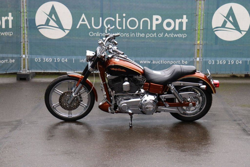 Motorcycle Harley Davidson Heritage Dyna Super Glide CVO Petrol 2008