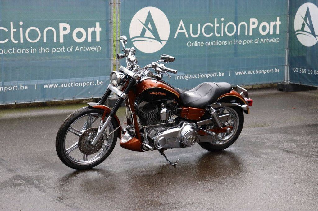 Motorcycle Harley Davidson Heritage Dyna Super Glide CVO Petrol 2008