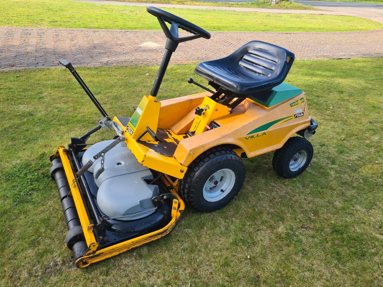 Stiga villa frontmaaier mulch maaier mulchmaaier.