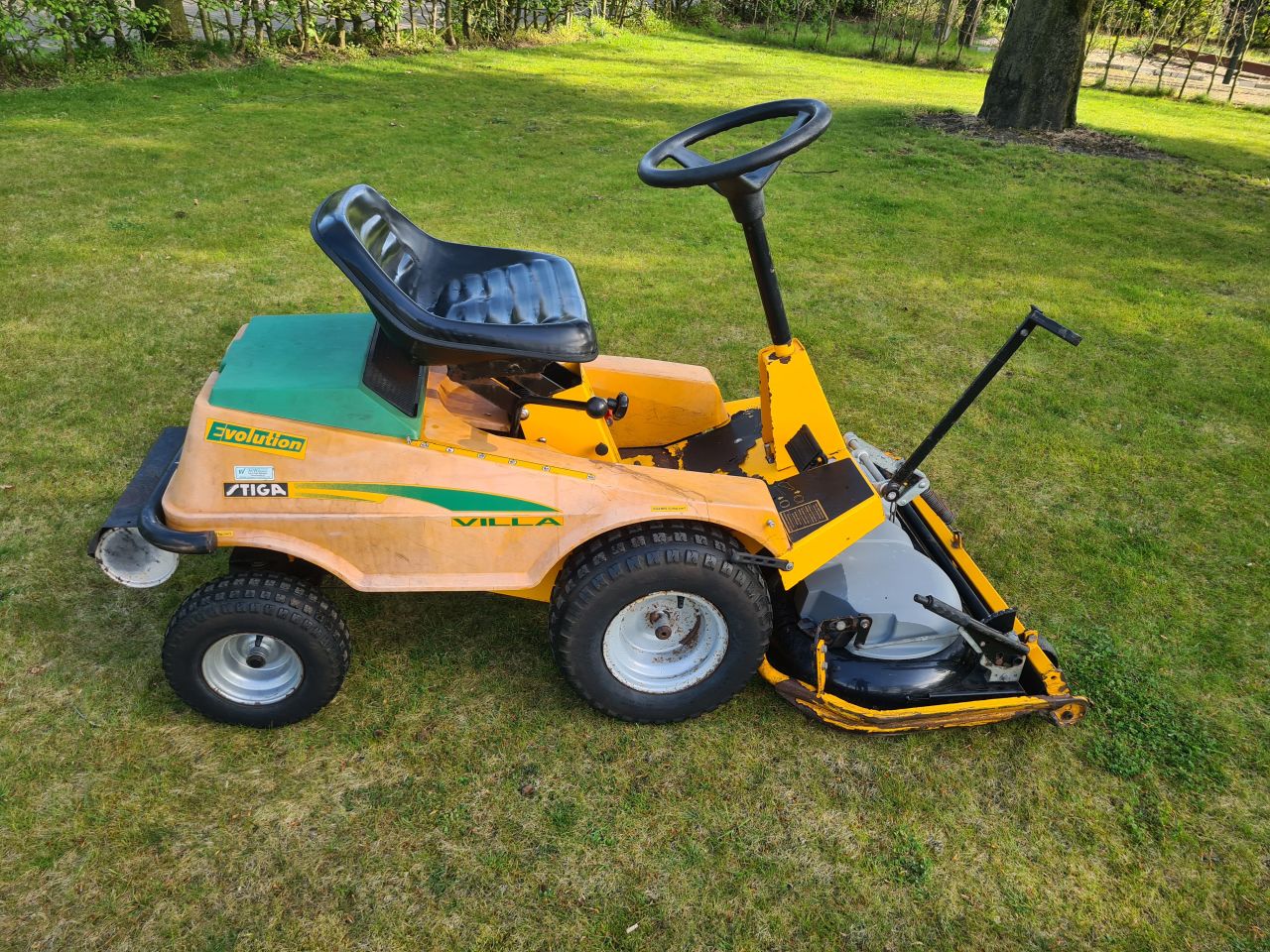 Stiga villa frontmaaier mulch maaier mulchmaaier.
