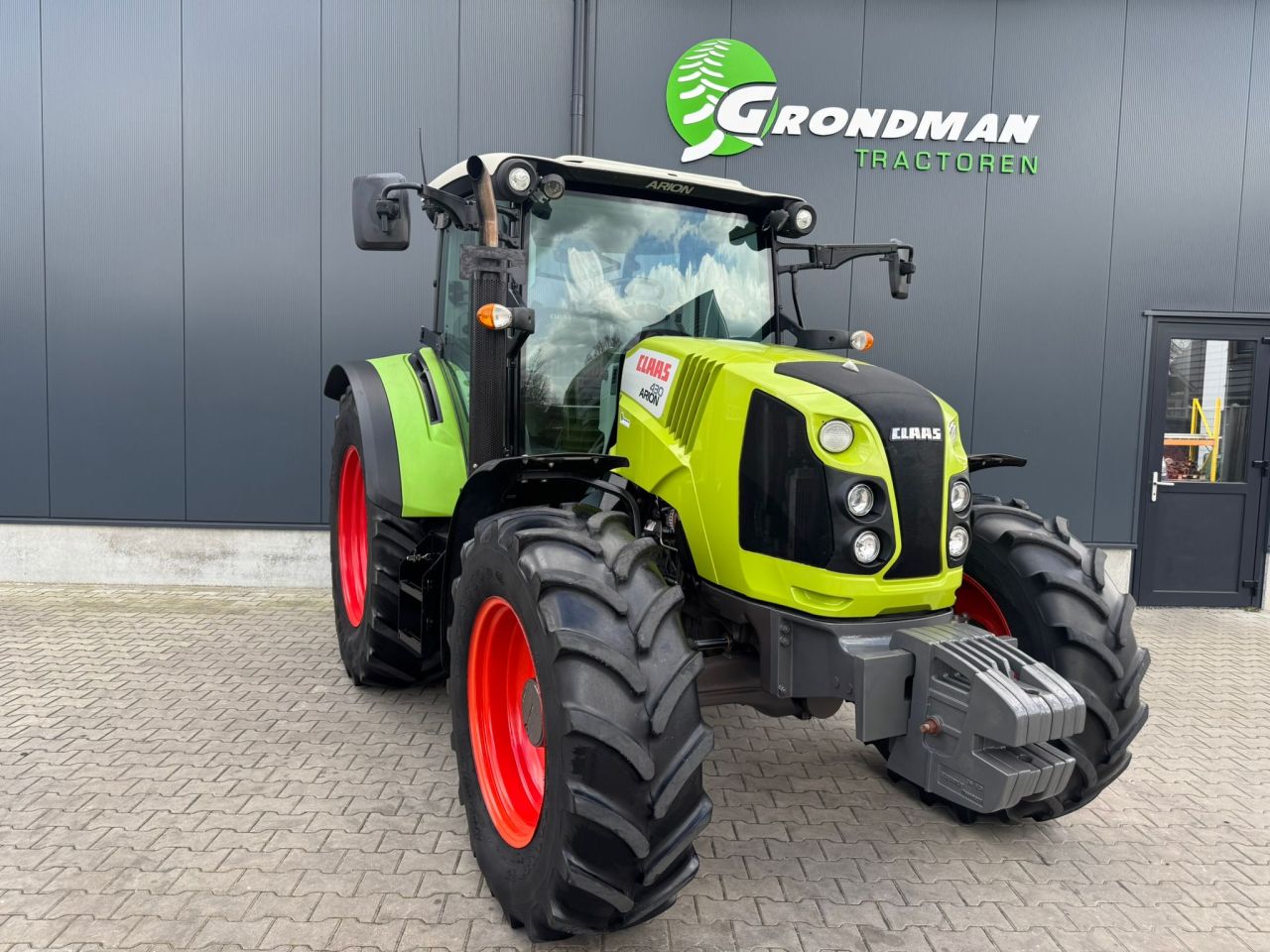 Claas Arion 430 Cis