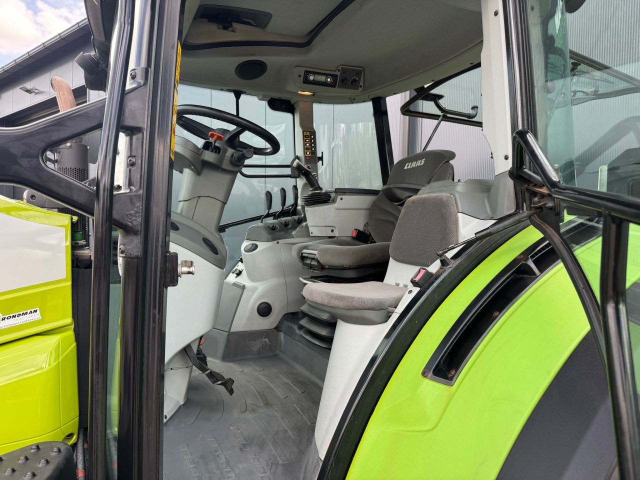 Claas Arion 430 Cis