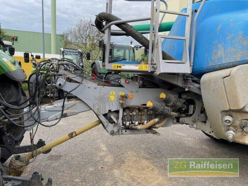 Lemken Vega 12