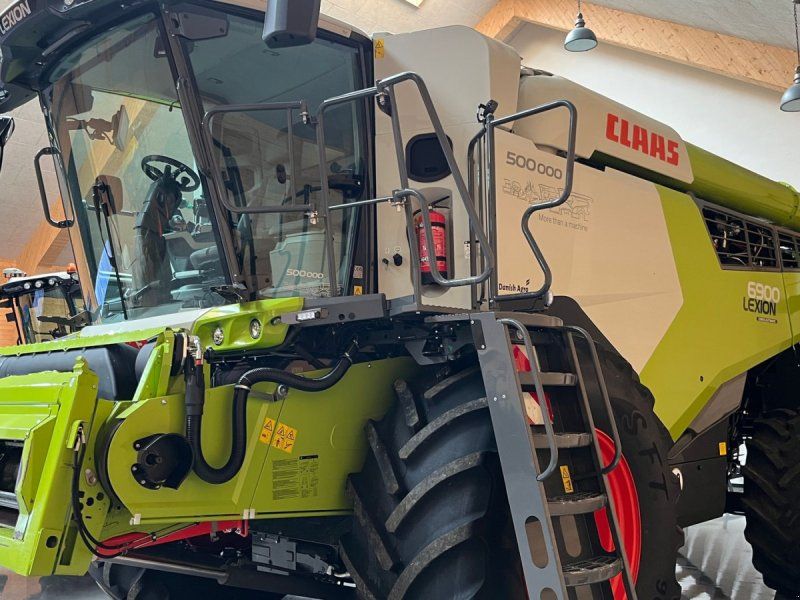 Claas Lexion 6900 4WD