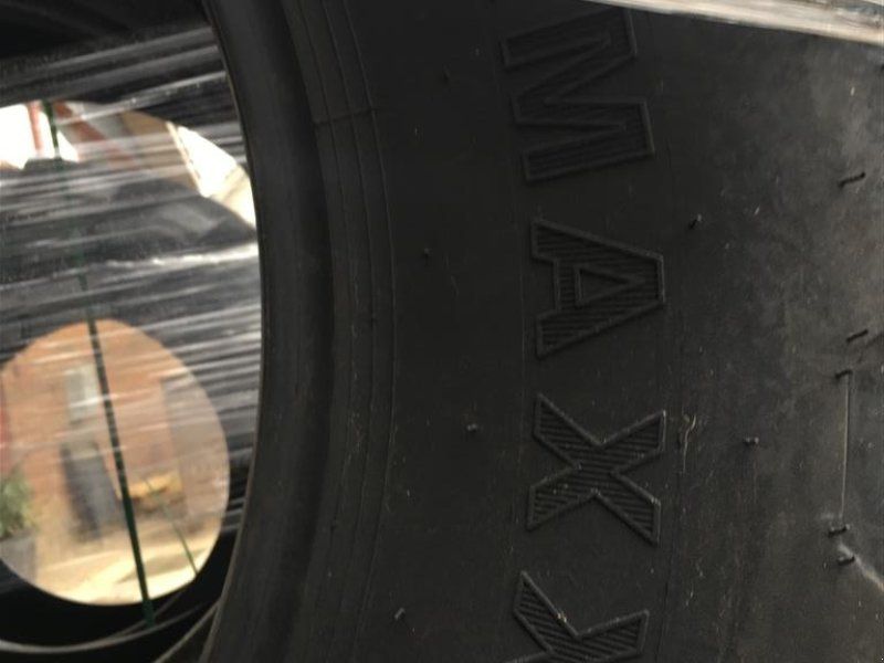 Starmaxx 650/65R38 TR-110