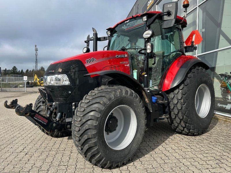Case IH Farmall 100 C