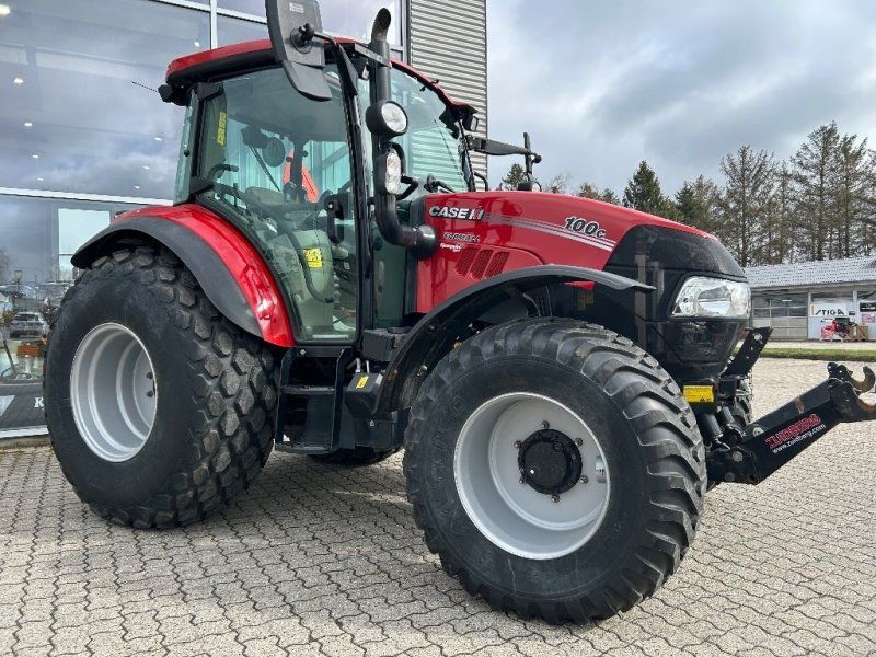 Case IH Farmall 100 C