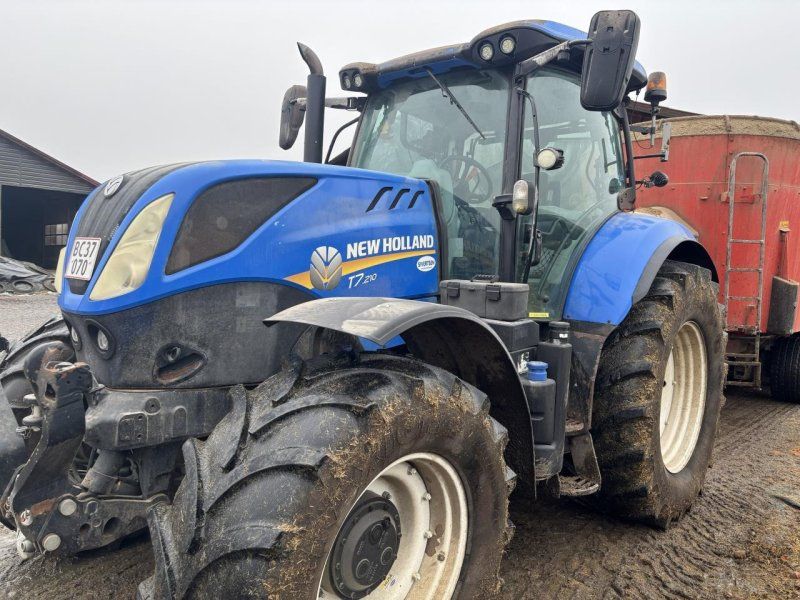 New Holland T 7.210 AC