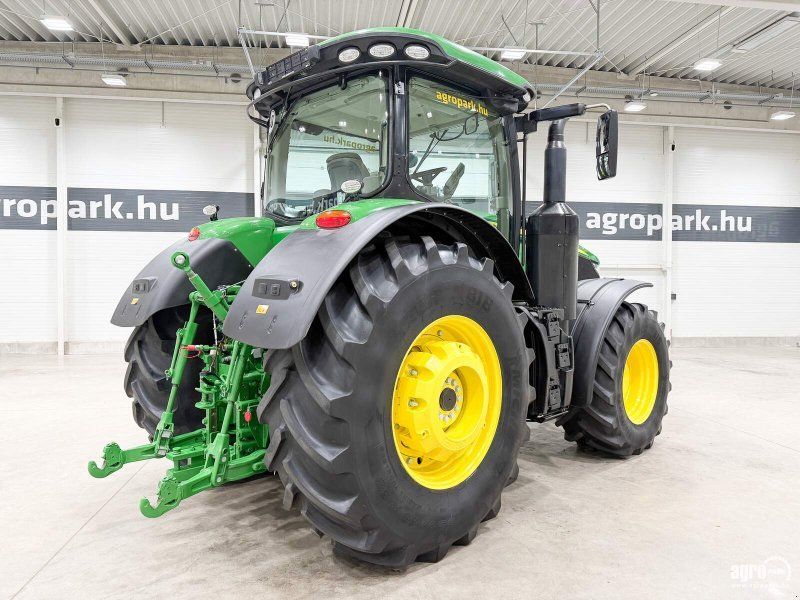 John Deere 7250R