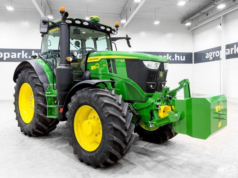 John Deere 6R 195
