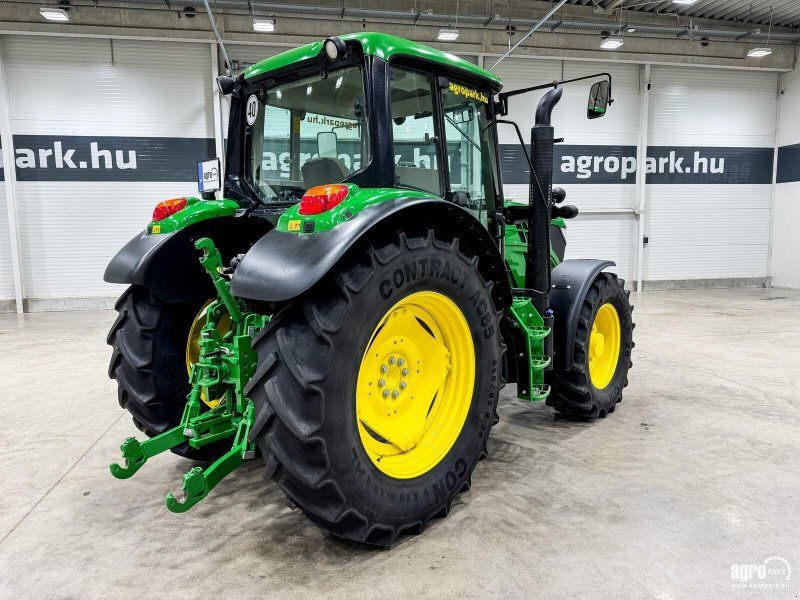 John Deere 6125M