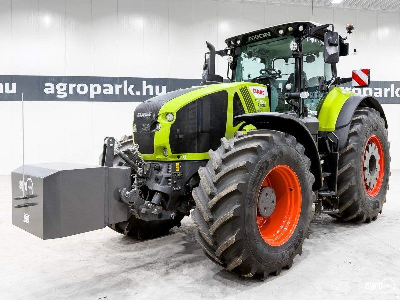 Claas Axion 930