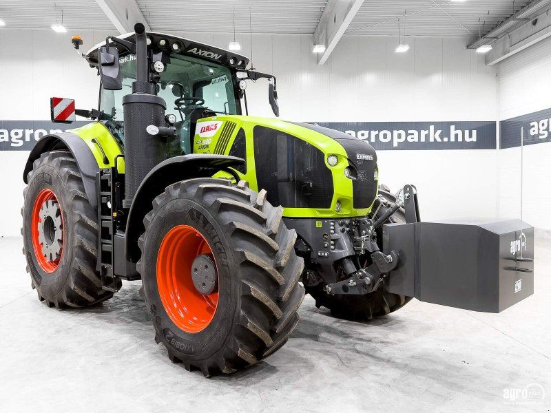 Claas Axion 930