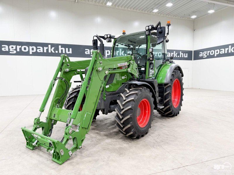 Fendt 312 Vario 40 km/h transmission, suspended front axle and cab, ai