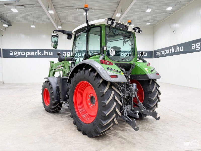 Fendt 312 Vario 40 km/h transmission, suspended front axle and cab, ai