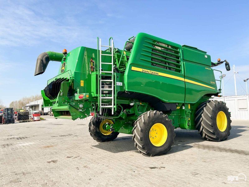 John Deere T670i Hillmaster 6-walker , 9.15 m 630X Vario header with