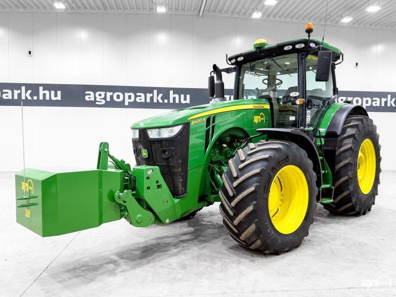 John Deere 8400R e23 Powershift 50 km/h, axle suspension, Active Seat, air