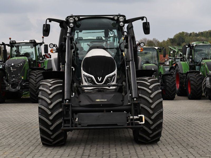 Valtra G135 VERSU
