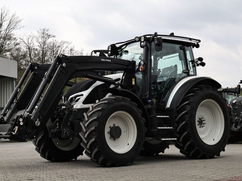 Valtra G135 VERSU
