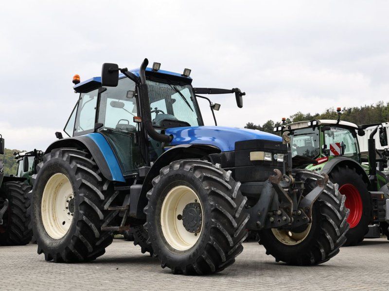 New Holland TM 150