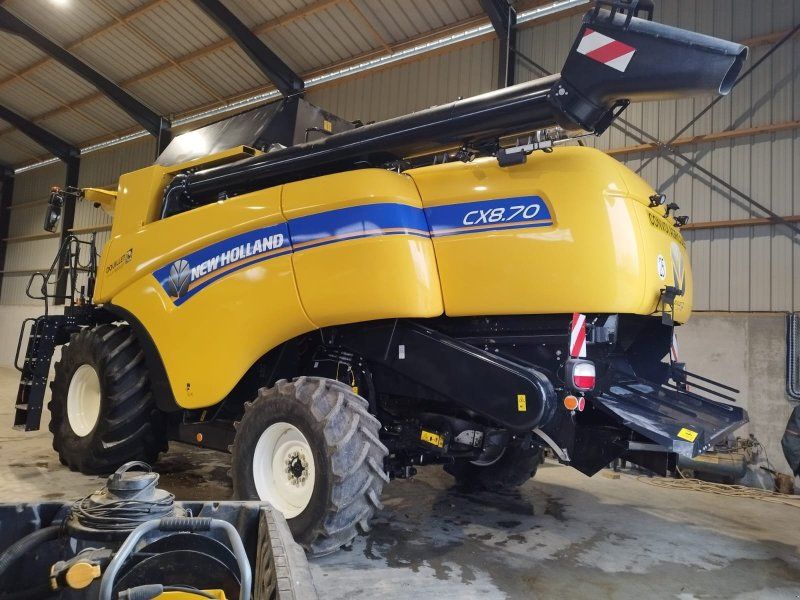 New Holland CX8.70
