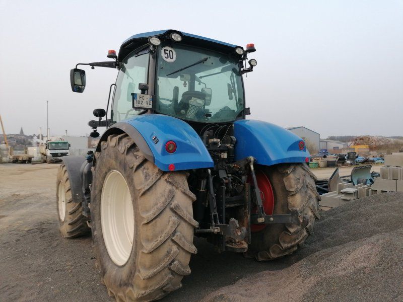 Kubota M7132