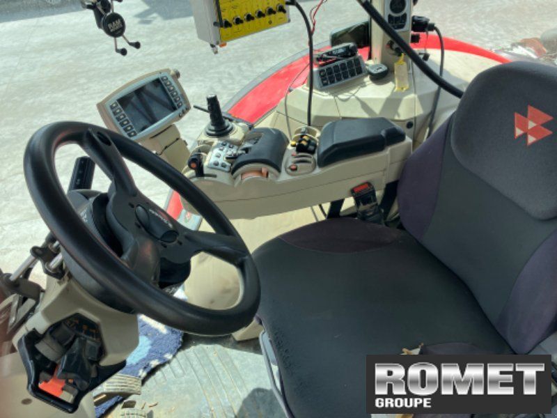 Massey Ferguson 8670