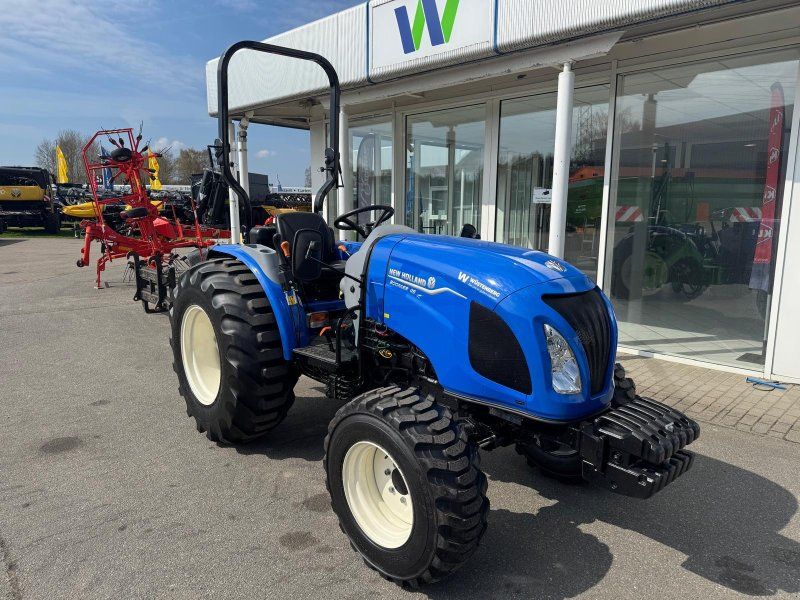 New Holland BOOMER 45